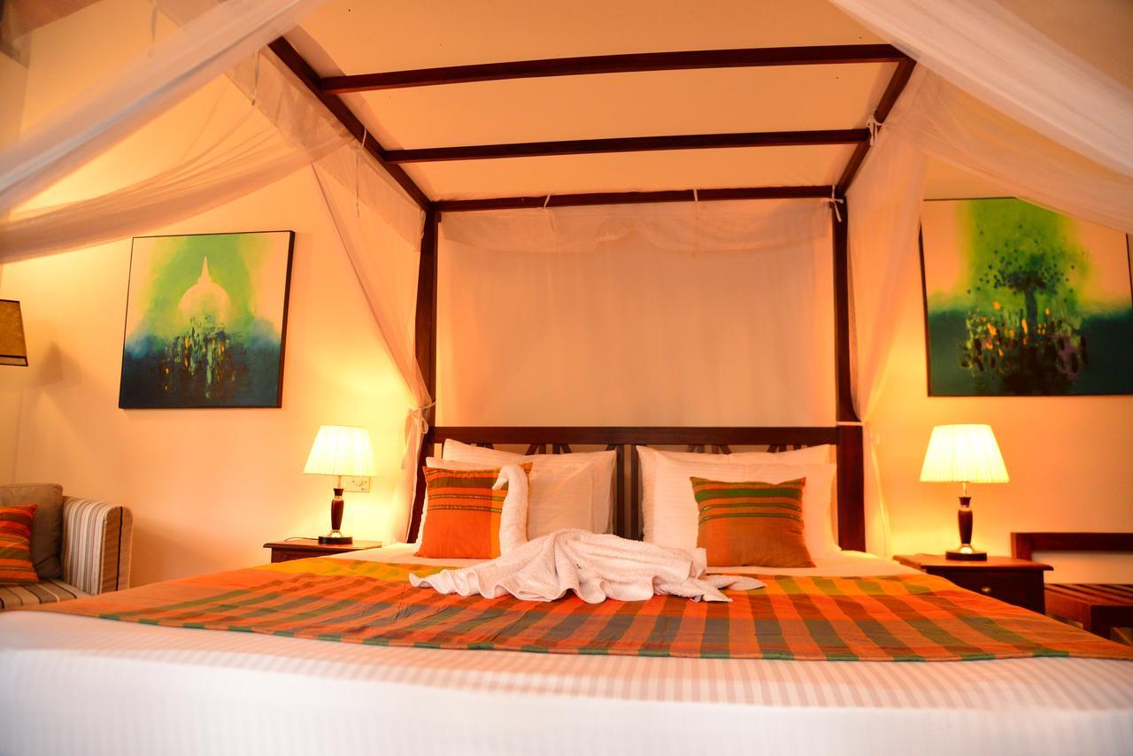 Boutique Villa Shanthi Хикадува Екстериор снимка