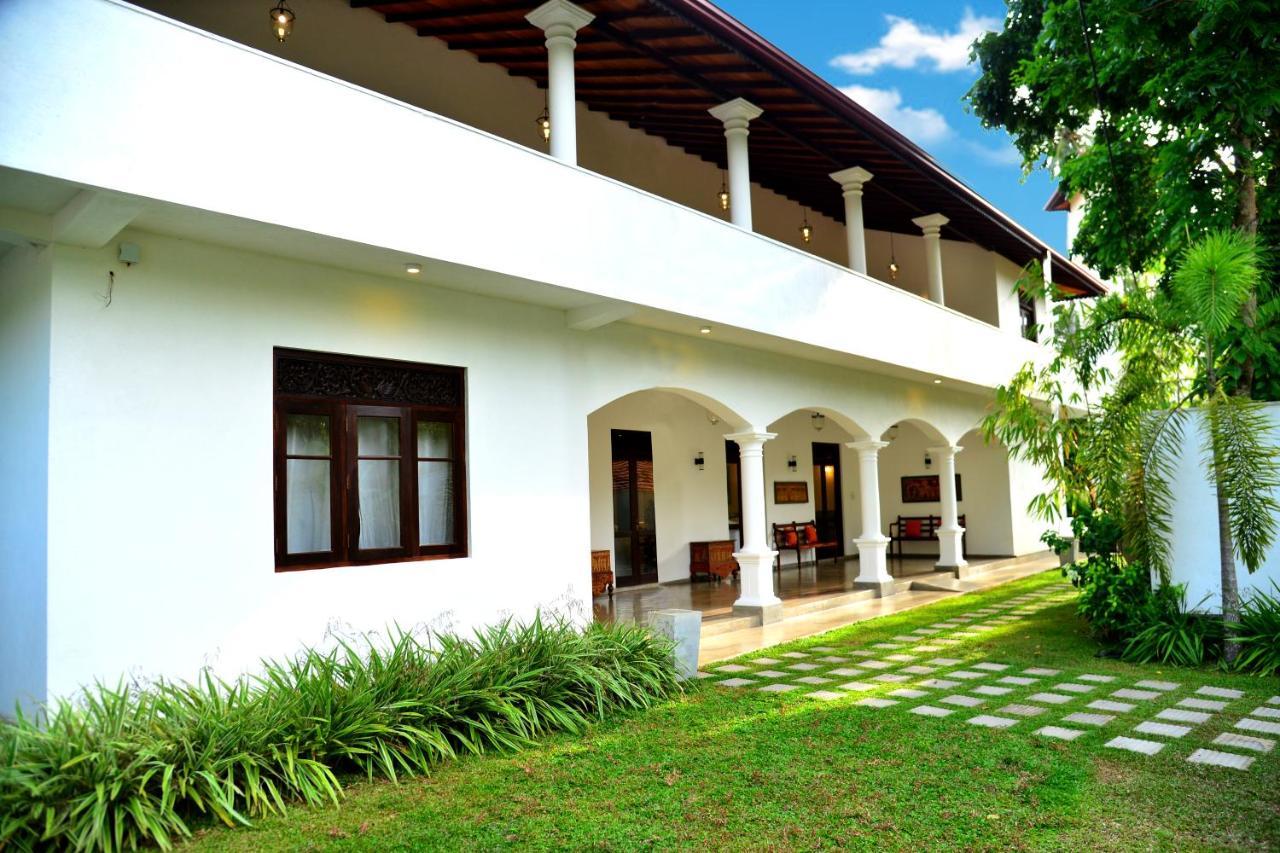 Boutique Villa Shanthi Хикадува Екстериор снимка