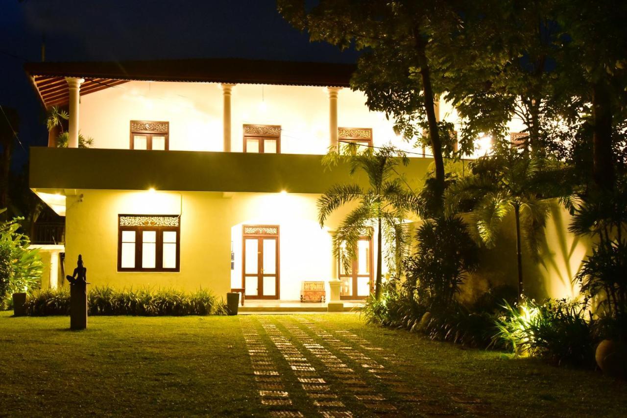 Boutique Villa Shanthi Хикадува Екстериор снимка