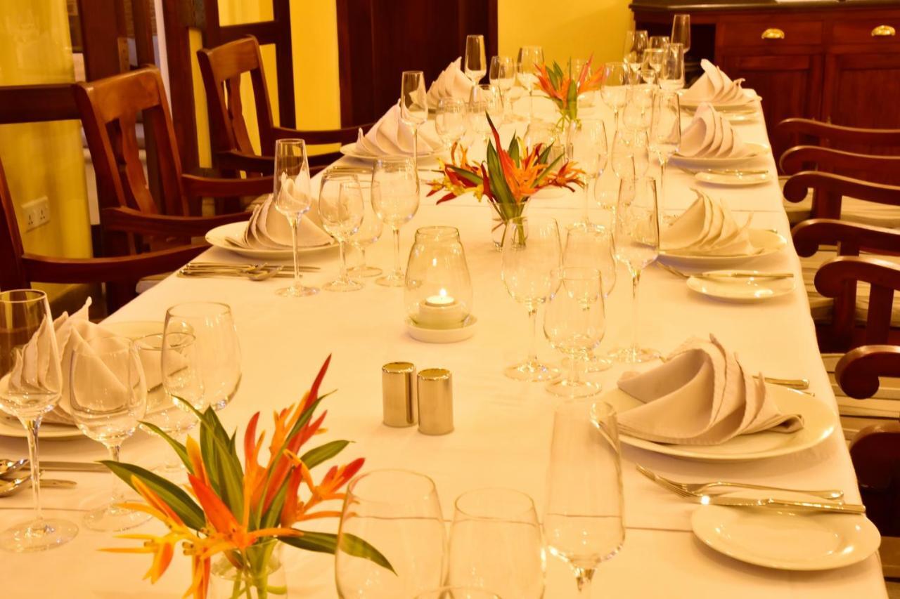 Boutique Villa Shanthi Хикадува Екстериор снимка