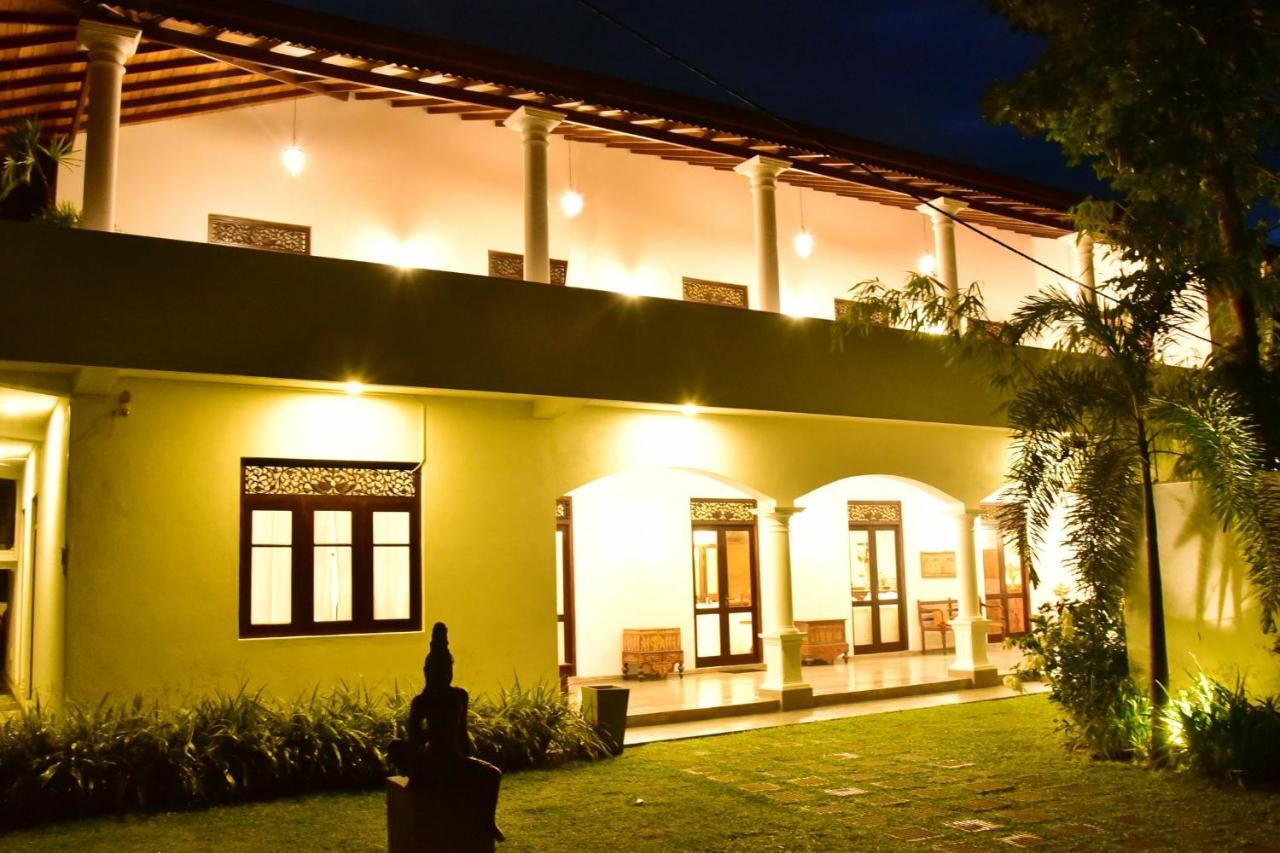 Boutique Villa Shanthi Хикадува Екстериор снимка