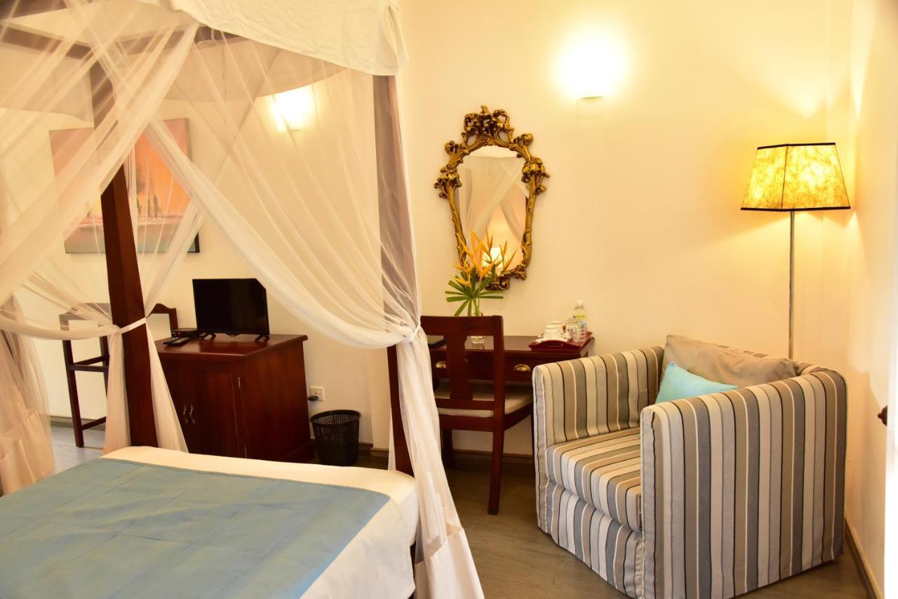 Boutique Villa Shanthi Хикадува Екстериор снимка